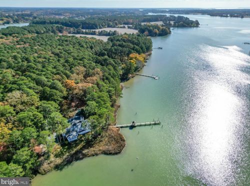 7332 Pea Nck Rd, Saint Michaels MD 21663-2714 exterior