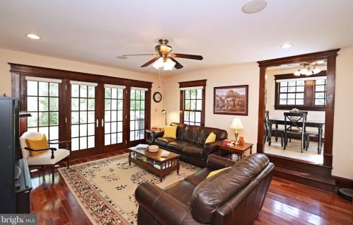 2144 Lawrence Rd, Trenton NJ 08648 exterior