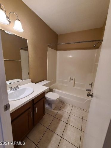 7028 41 St, Phoenix AZ 85044-6799 exterior