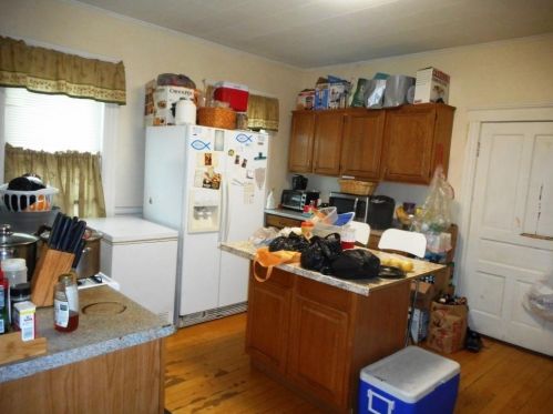 11 Derby St, Worcester MA 01604-5316 exterior