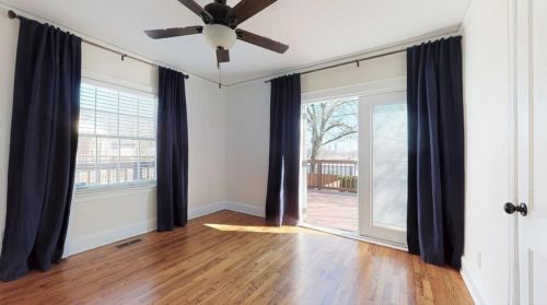 1060 Davis Cir, Atlanta GA 30318-7525 exterior