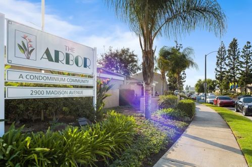 2900 Madison Ave, Fullerton CA  92831-2262 exterior