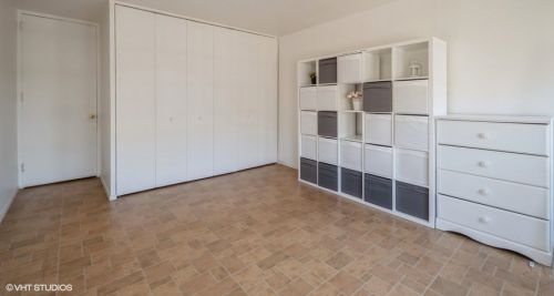 1400 55th Pl, Chicago IL 60637-1876 exterior