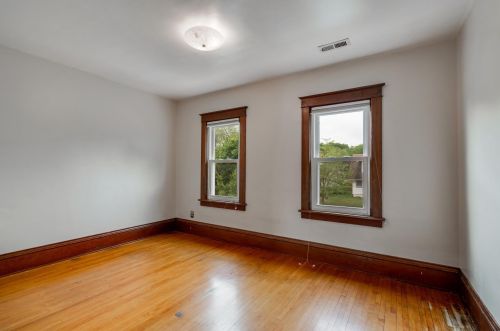 1299 Blair Ave, Saint Paul MN 55104-2008 exterior