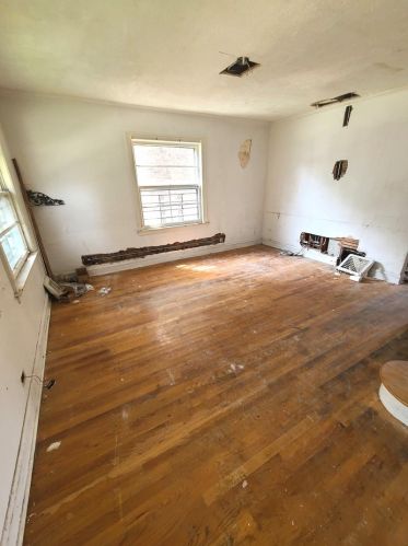 620 87th Pl, Chicago IL  60619-6804 exterior