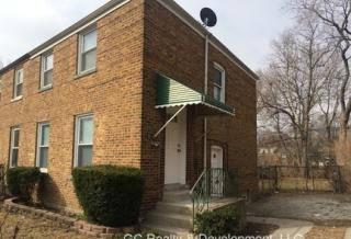 9822 Yates Blvd, Chicago IL  60617-5361 exterior