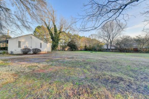 4523 Elmdale Dr, Tucker GA 30084-6565 exterior