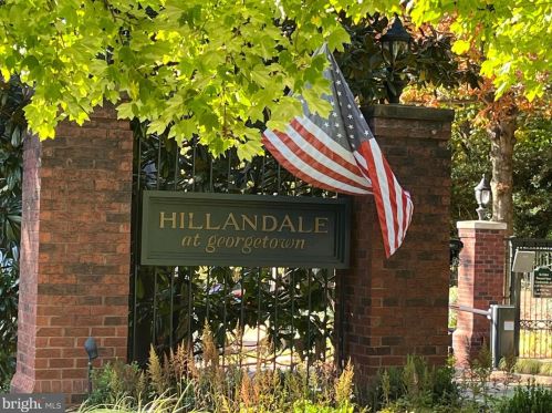 3946 Highwood Ct, Washington, DC 20007-2132