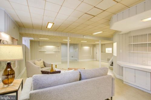 1601 Sanford Rd, Silver Spring MD 20902-4007 exterior