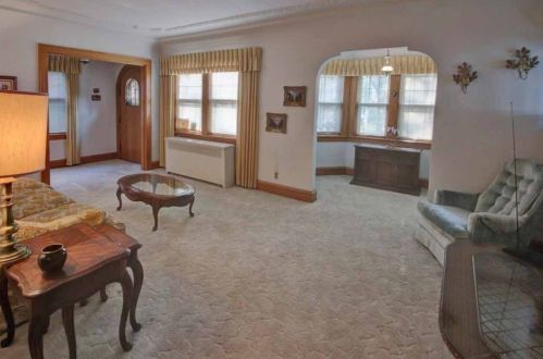 2376 68th St, Milwaukee, WI 53219-0019