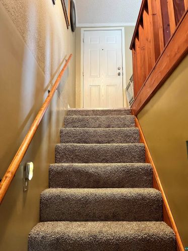 3613 Haines Rd, Duluth MN 55811-3733 exterior