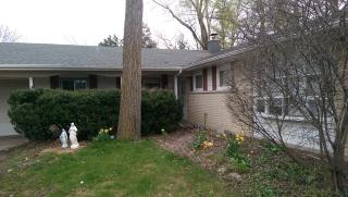 1540 Maple Ave, Northbrook, IL 60062-5475