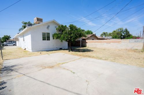 119 Augusta St, Bakersfield CA  93307-1633 exterior