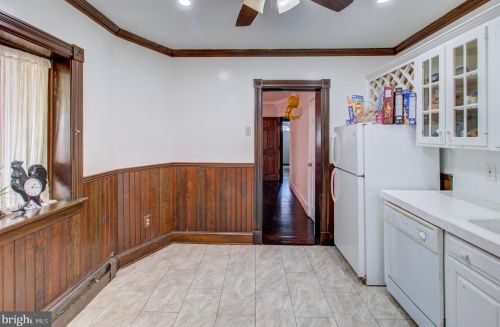 14 Morris Ave, Trenton NJ 08611-1131 exterior