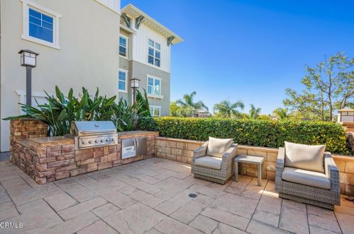 1405 Windshore Way, Oxnard CA 93035-1405 exterior