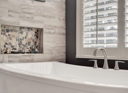 1624 Kersley Cir, Lake Mary FL 32746-1925 exterior