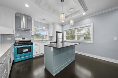 5650 Bishop St, Chicago IL  60636-1316 exterior