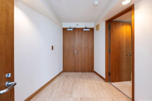 1330 Ala Moana Blvd, Honolulu HI  96814-4200 exterior