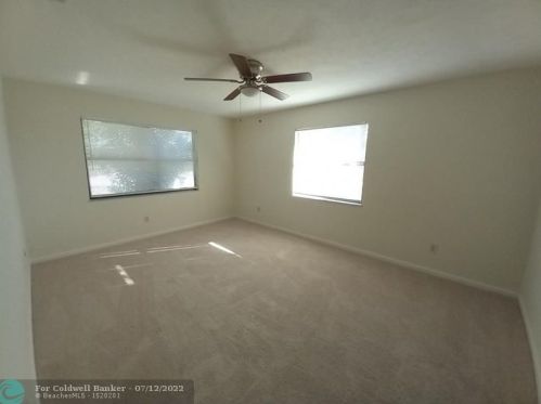 1662 Carillo Ave, Fort Pierce FL 34953-1745 exterior