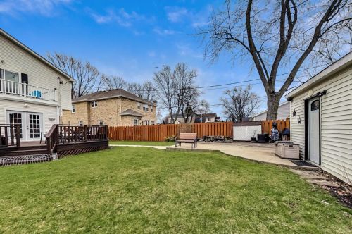 7106 Osceola Ave, Chicago IL 60634-3308 exterior