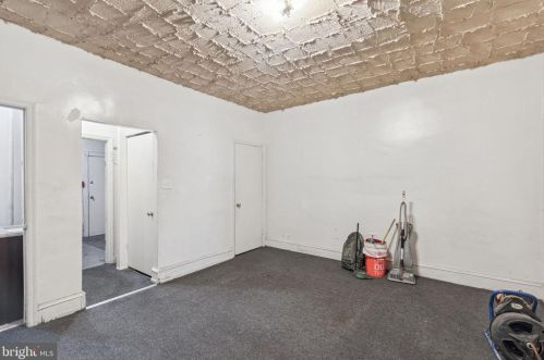 738 63rd St, Philadelphia PA 19151-3803 exterior