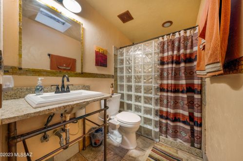 7601 Logan Dr, Tucson AZ  85730-3408 exterior