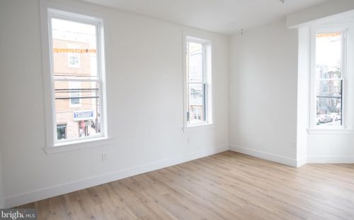 1500 Dickinson St, Philadelphia PA 19146-4757 exterior