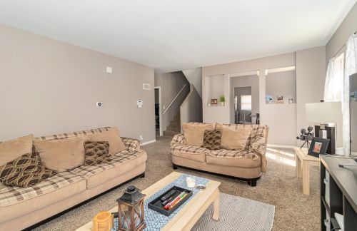 104 Seeser St, Joliet IL 60436-1642 exterior