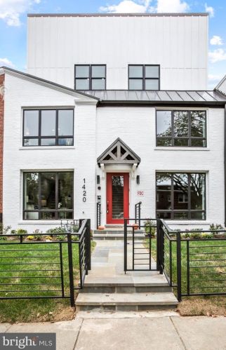 1420 Staples St, Washington, DC 20002-2948