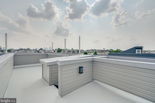 2612 Hagert St, Philadelphia PA 19125-1209 exterior