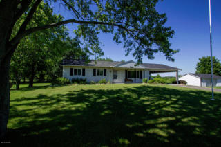 5969 126th Ave, Fennville, MI 49408-9432