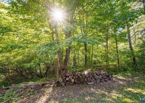 4892 Morris Thomas Rd, Duluth MN 55811-3749 exterior