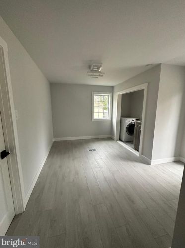 99 Elfreth Rd, Huntingdon Valley PA  19006-1210 exterior