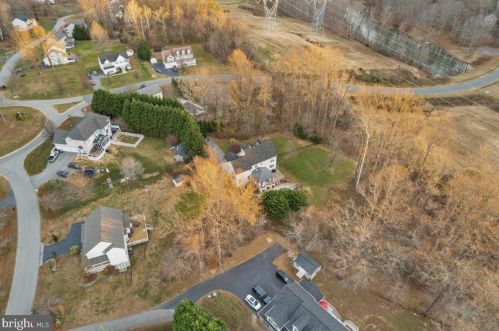 2949 Queensberry Dr, Huntingtown MD 20639-2306 exterior