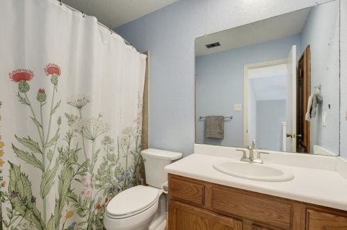 4009 Alexandria Dr, Austin TX 78749-3936 exterior