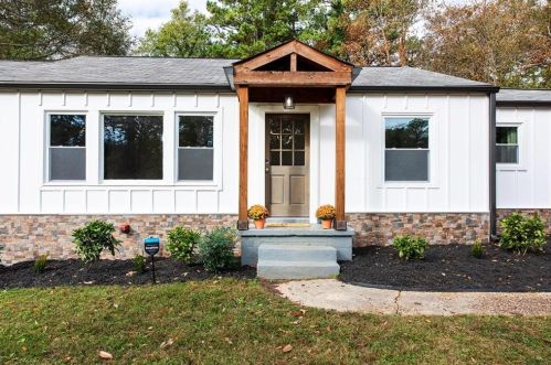 1385 Centra Villa Dr, Atlanta GA  30311-3423 exterior