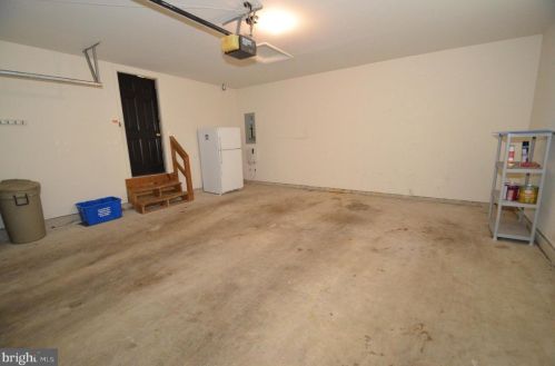 6317 Alderman Dr, Alexandria VA 22315-3731 exterior