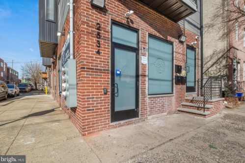 2534 Emerald St, Philadelphia PA  19125-1325 exterior