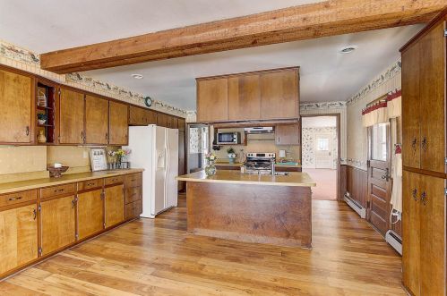 1030 2 St, Watertown WI 53094-6432 exterior