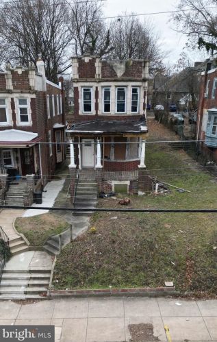 4924 Greene St, Philadelphia PA  19144-6031 exterior