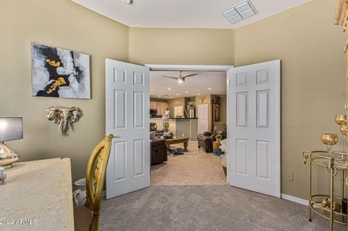 6771 Granite Dr, Chandler AZ  85249-9160 exterior