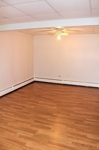 277 Grove St, Worcester MA 01605-3905 exterior