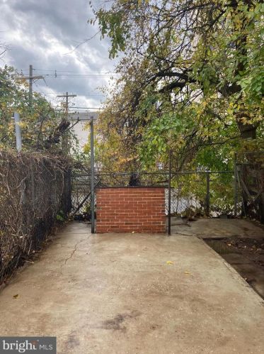 321 Hanover St, Trenton NJ exterior