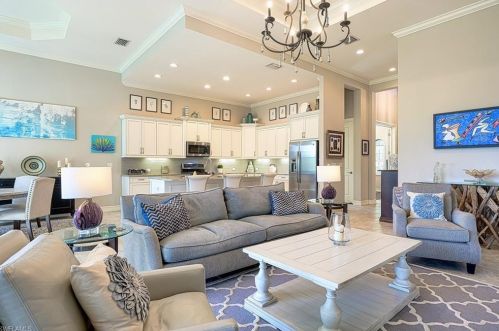 6554 Amarone Ln, Naples FL exterior