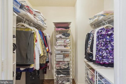 14800 Pennfield Cir, Silver Spring MD  20906-1575 exterior