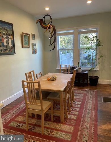 3306 Park Pl, Washington DC  20010-2530 exterior