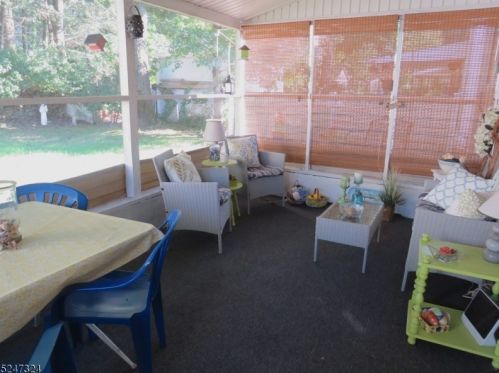 395 4th Ave, Paterson NJ 07506-1541 exterior