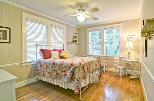 351 8 St, Atlanta GA 30315-0090 exterior