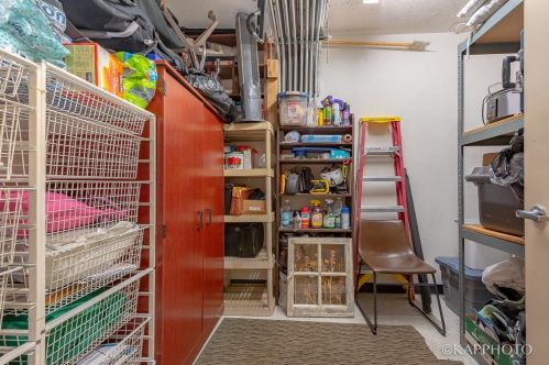 1250 Indiana Ave, Chicago IL 60605-2860 exterior