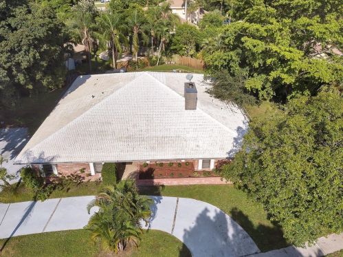 6679 Grande Dr, Boca Raton FL  33433-2732 exterior